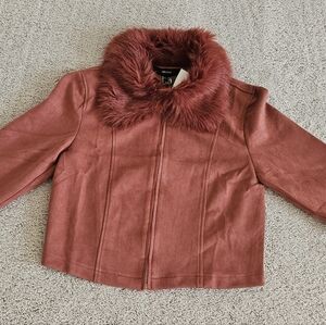 ❤️Red Faux Fur-Trim Zip-Up Jacket. Size Small
